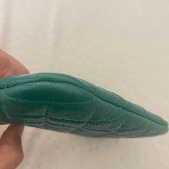 Chanel green Mini O Case. - Picture 7 of 11